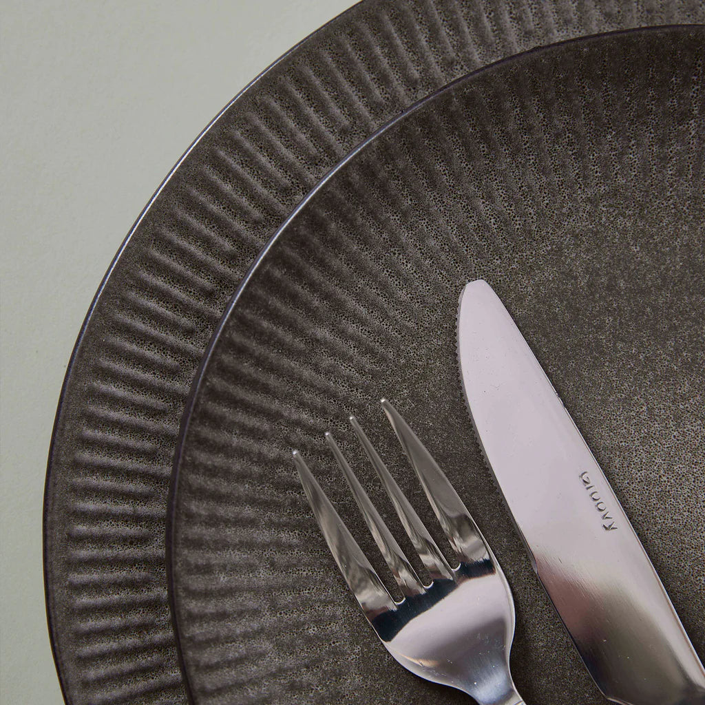 Relief Mittagsteller D27 cm Steingut grau